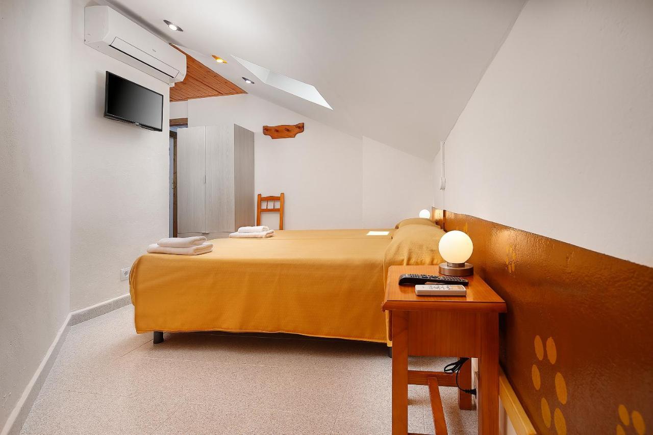 Albergue Sierra de Arbe Naval Zimmer foto
